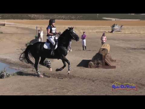 154s Juliet Barwick On Southern Comfort Sr Training Show Jumping
